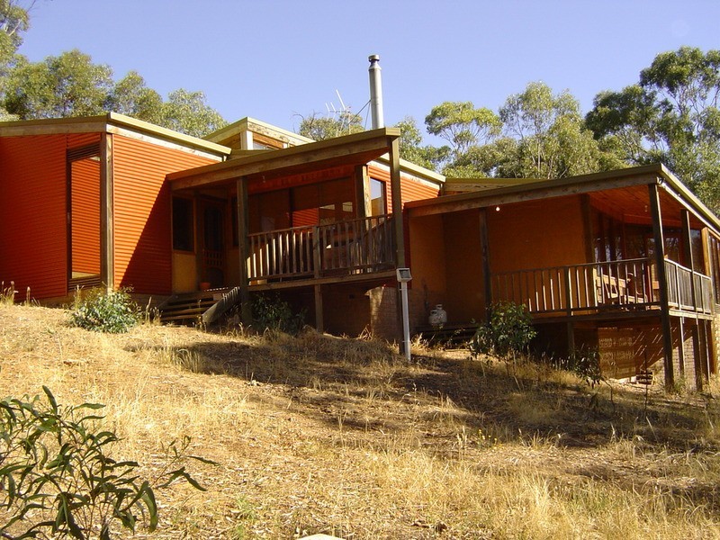 121 Binghams Road, Harcourt VIC 3453