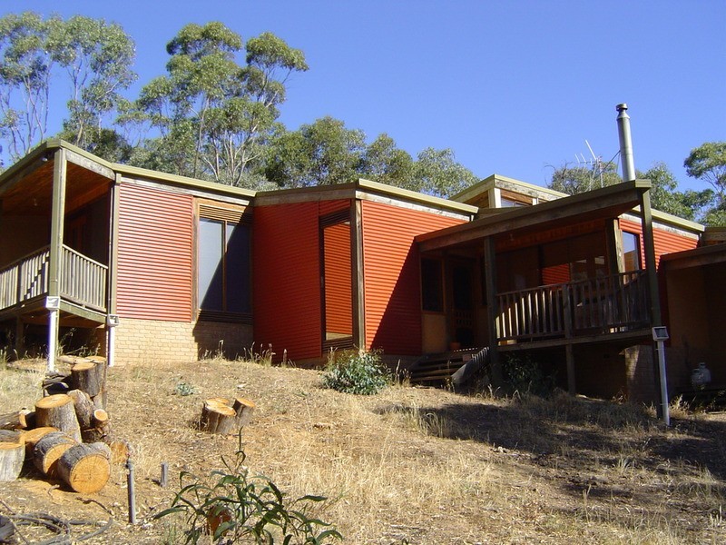 121 Binghams Road, Harcourt VIC 3453