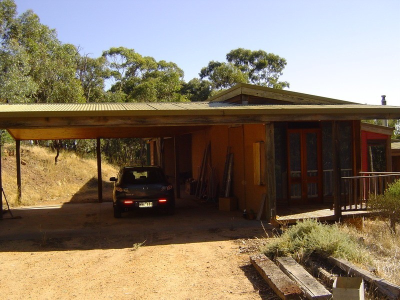 121 Binghams Road, Harcourt VIC 3453