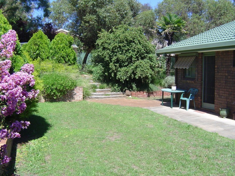 20 Lawrence Street, Castlemaine VIC 3450