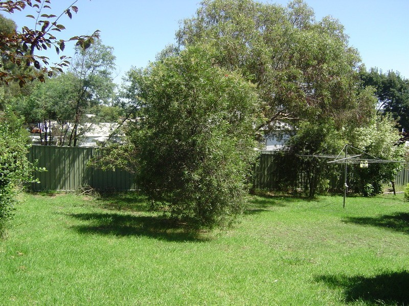20 Lawrence Street, Castlemaine VIC 3450