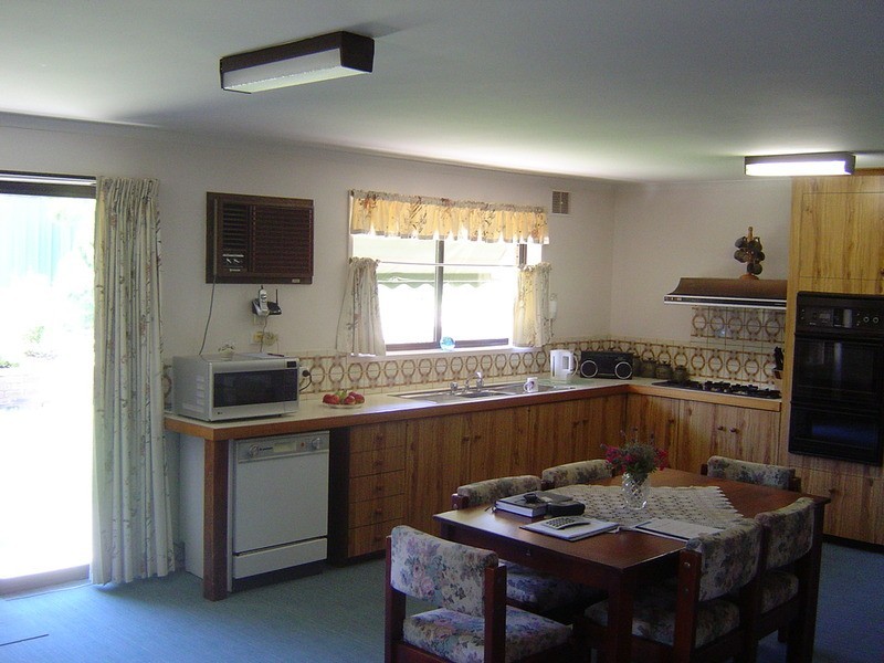 20 Lawrence Street, Castlemaine VIC 3450