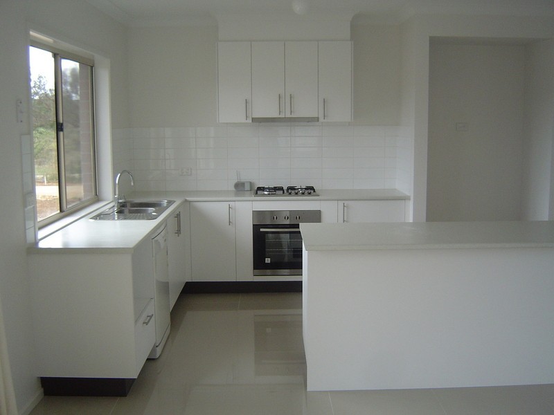 16 Steele Street, Chewton VIC 3451