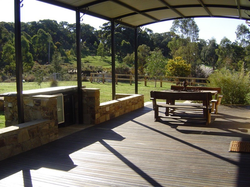 65 Adelaide Street, Chewton VIC 3451