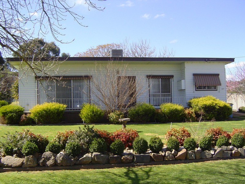 0/27 Main Road, Campbells Creek VIC 3451