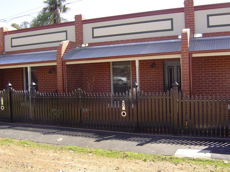 6-10 Johnstone  Street, Castlemaine VIC 3450