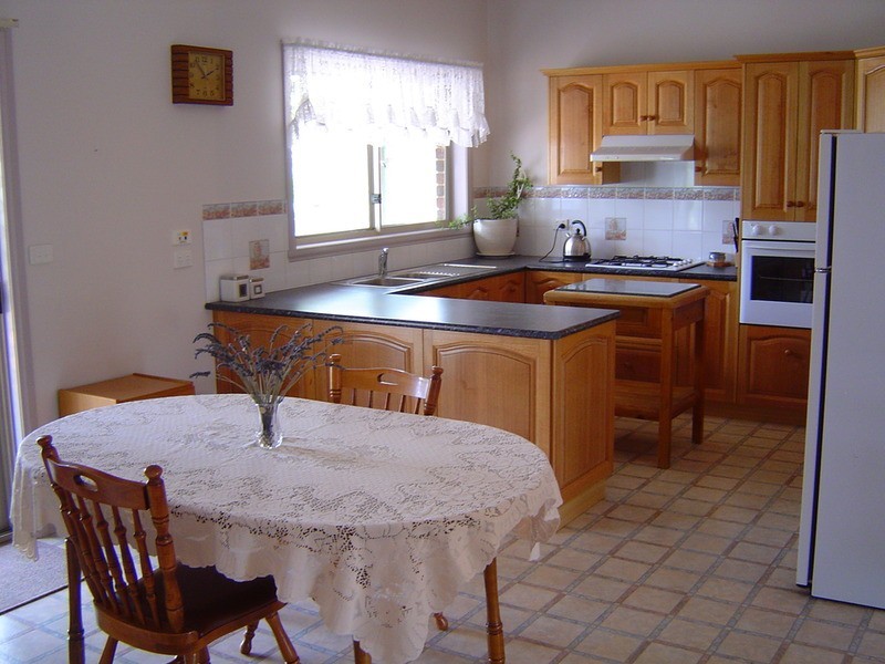 11 Butterworth Street, Castlemaine VIC 3450