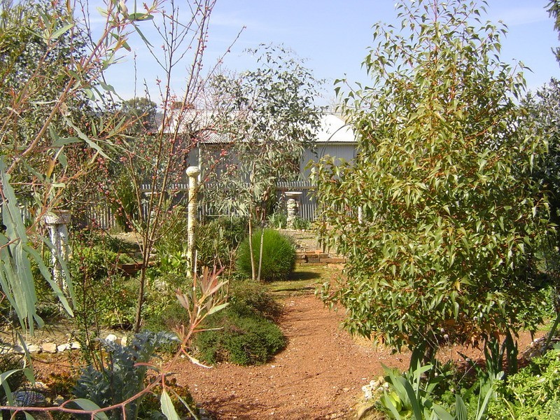 2 DiamondGully  Road, Campbells Creek VIC 3451