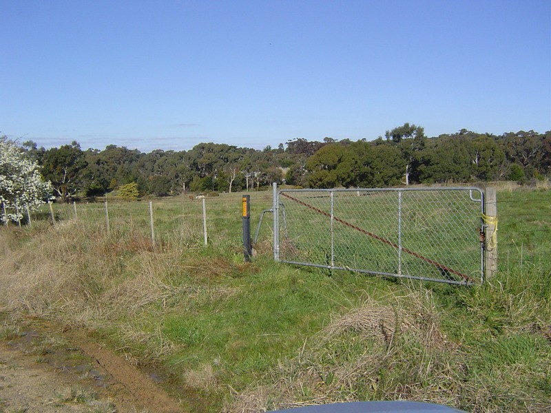 21 Grations Road, Elphinstone VIC 3448