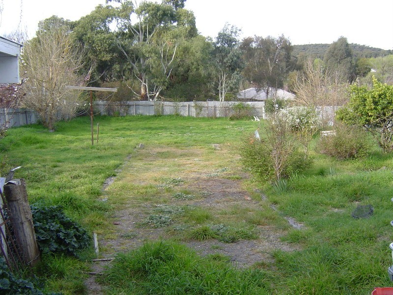 13 Baird Street, Castlemaine VIC 3450