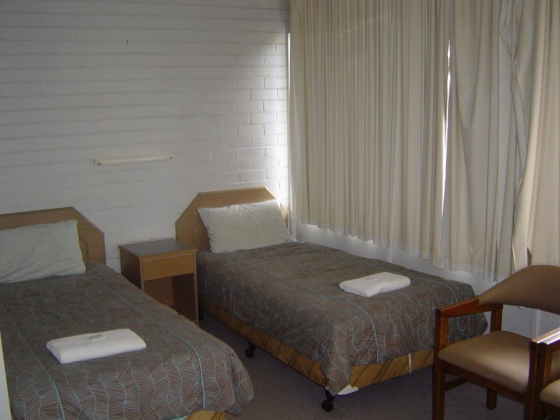 96 Calder  Highway, Harcourt VIC 3453