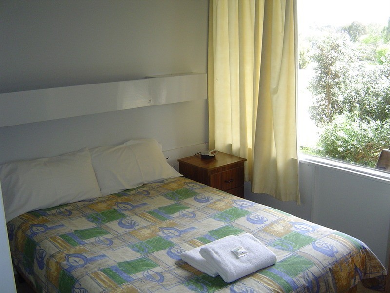 96 Calder  Highway, Harcourt VIC 3453