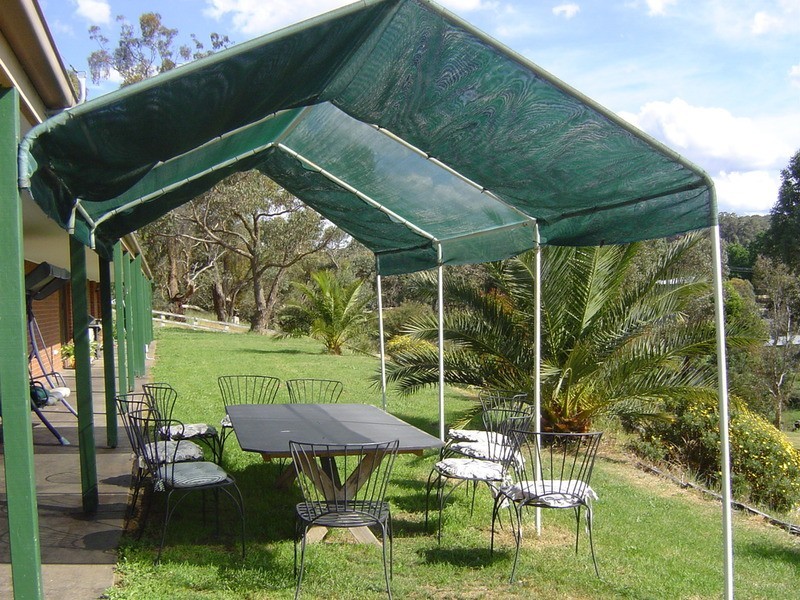 732  Pyrenees  Highway, Chewton VIC 3451