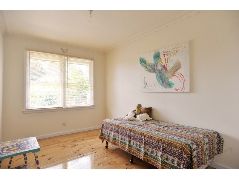 5 Creswick  Road, Newstead VIC 3462