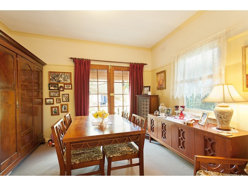 2 Vincent  Street, Castlemaine VIC 3450