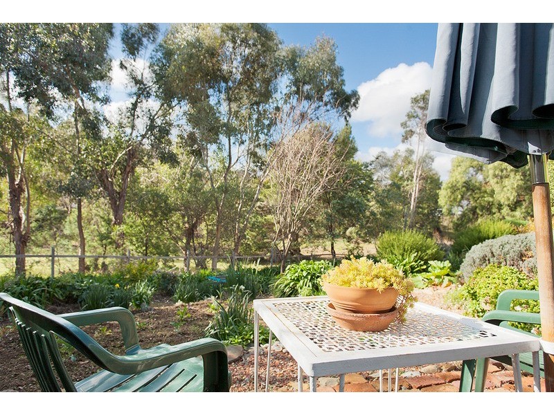 2 Vincent  Street, Castlemaine VIC 3450