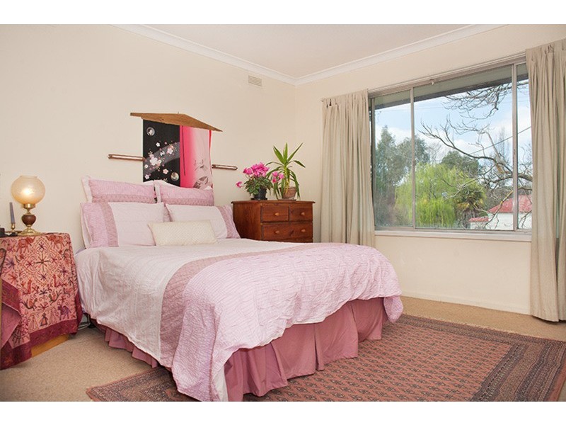 111 Gingell Street, Castlemaine VIC 3450