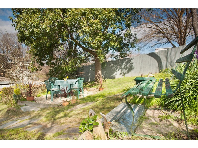 111 Gingell Street, Castlemaine VIC 3450