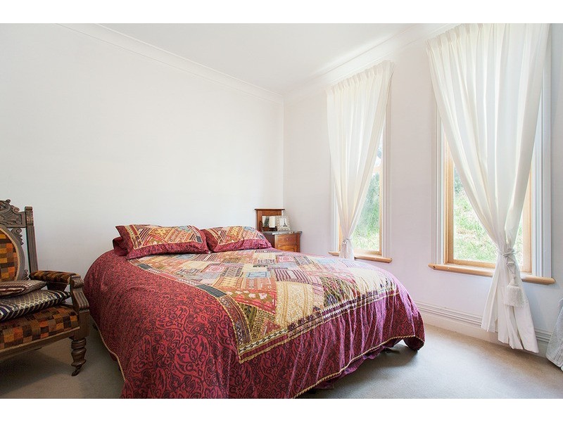 222 Main Road, Chewton VIC 3451