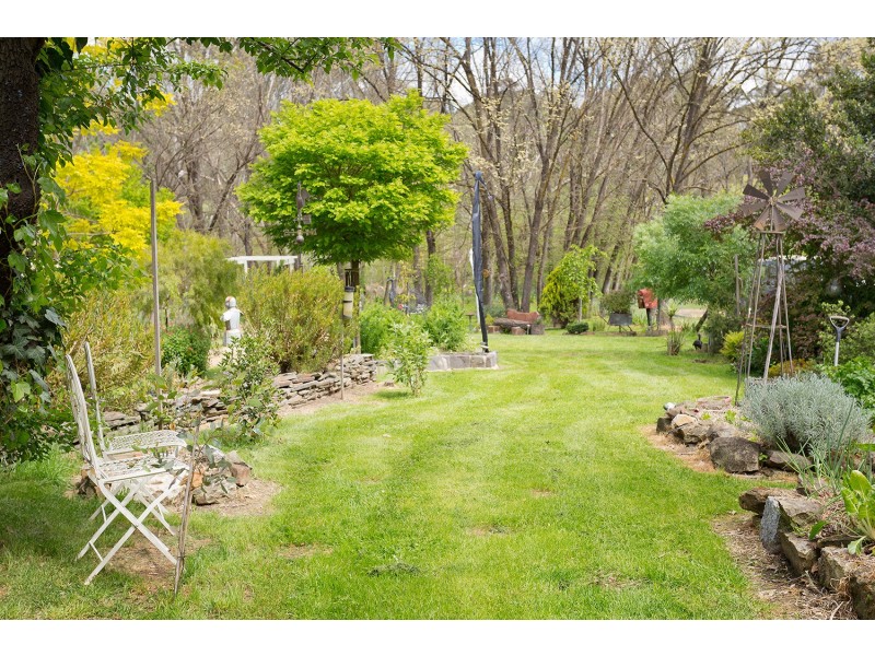 8683 Midland Highway, Barkers Creek VIC 3451