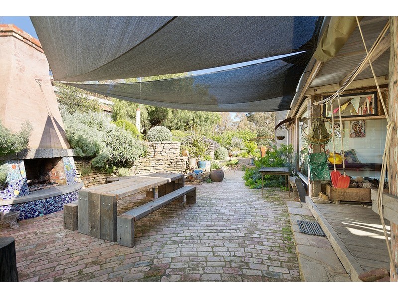 12 Camp Street, Fryerstown VIC 3451