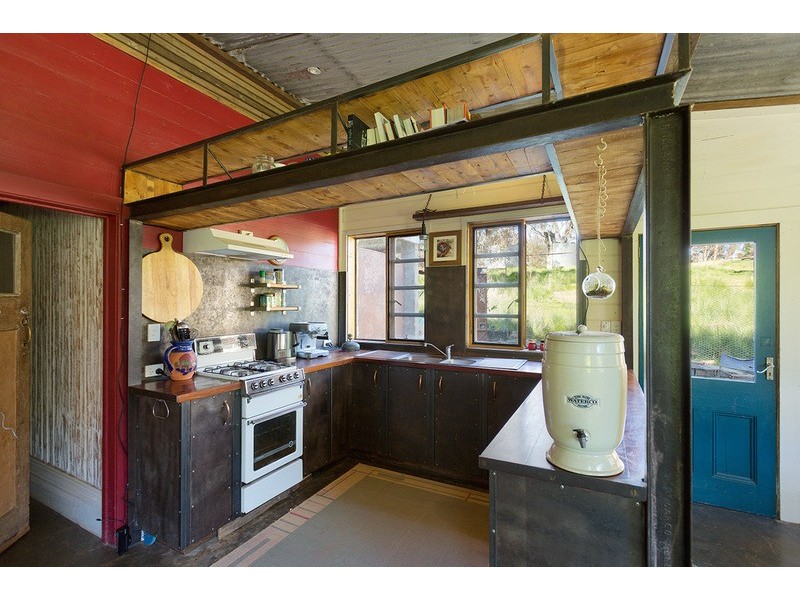 12 Camp Street, Fryerstown VIC 3451