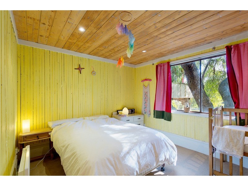 12 Camp Street, Fryerstown VIC 3451