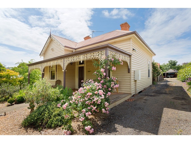 3 Doveton Street, Castlemaine VIC 3450