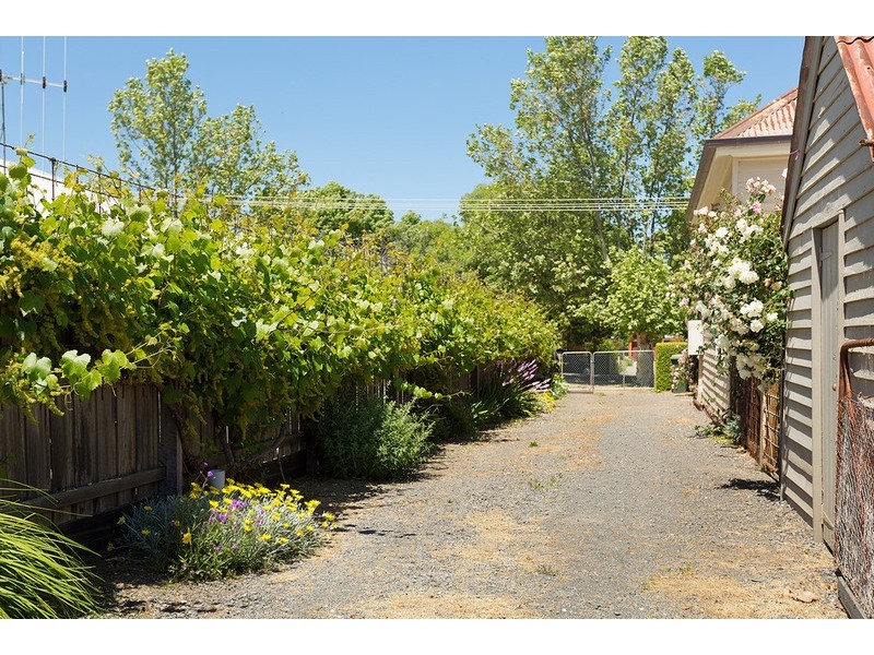3 Doveton Street, Castlemaine VIC 3450