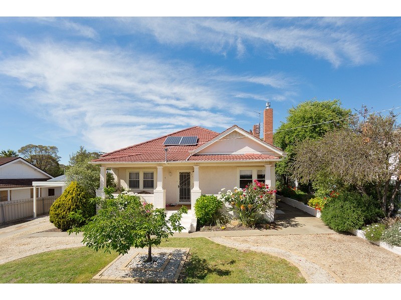 10 Pleasant Street, Castlemaine VIC 3450