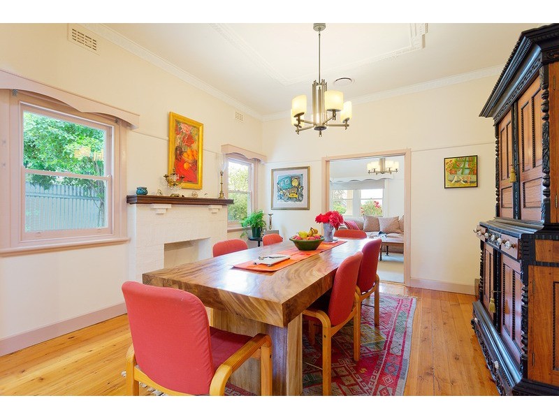 10 Pleasant Street, Castlemaine VIC 3450