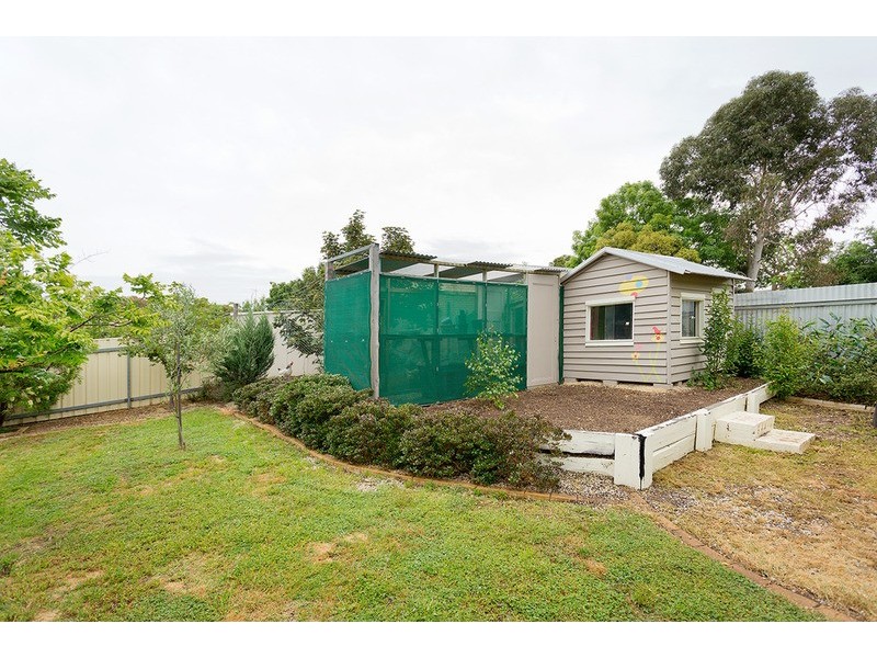 10 Pleasant Street, Castlemaine VIC 3450