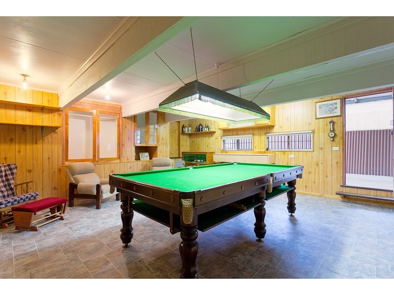 9 Thomas Street, Castlemaine VIC 3450