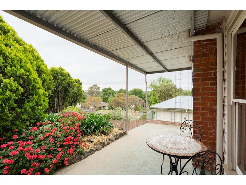 9 Thomas Street, Castlemaine VIC 3450