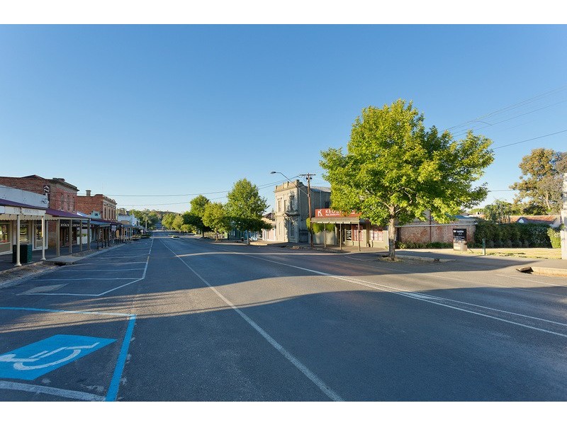 25 Hargraves Street, Castlemaine VIC 3450
