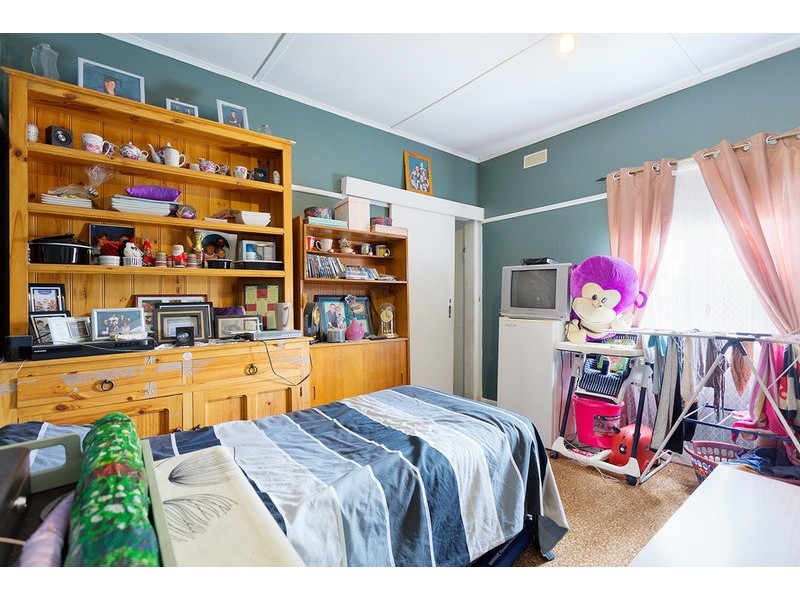 16 Charles Street, Castlemaine VIC 3450
