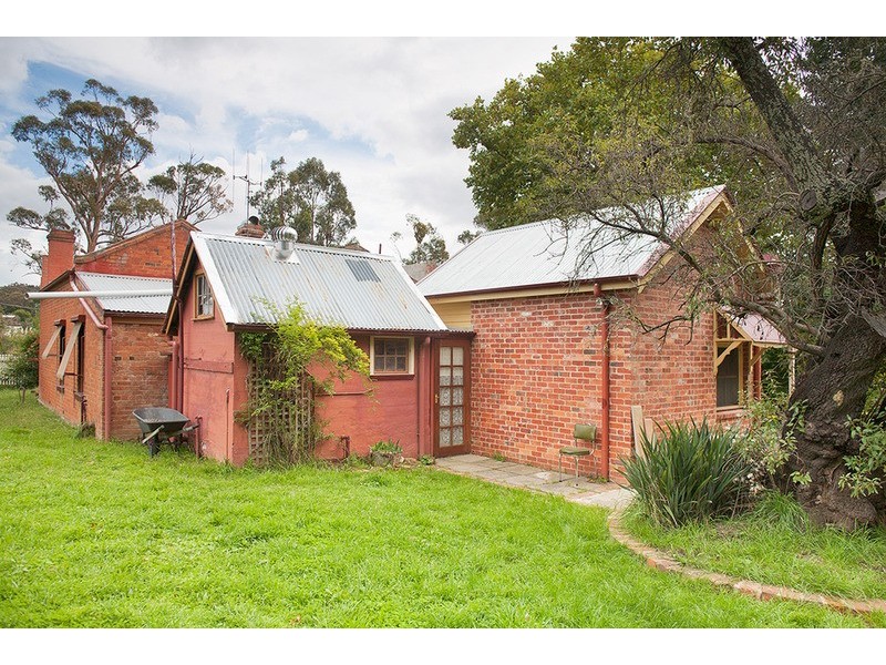 70 Fryers Road, Chewton VIC 3451