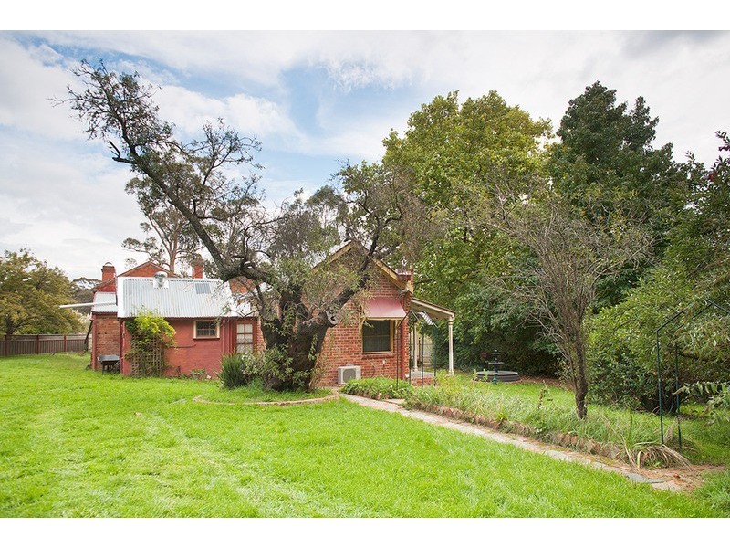70 Fryers Road, Chewton VIC 3451