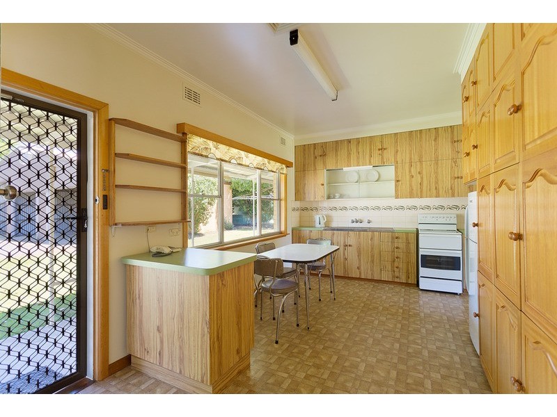 2441 Harmony Way, Elphinstone VIC 3448