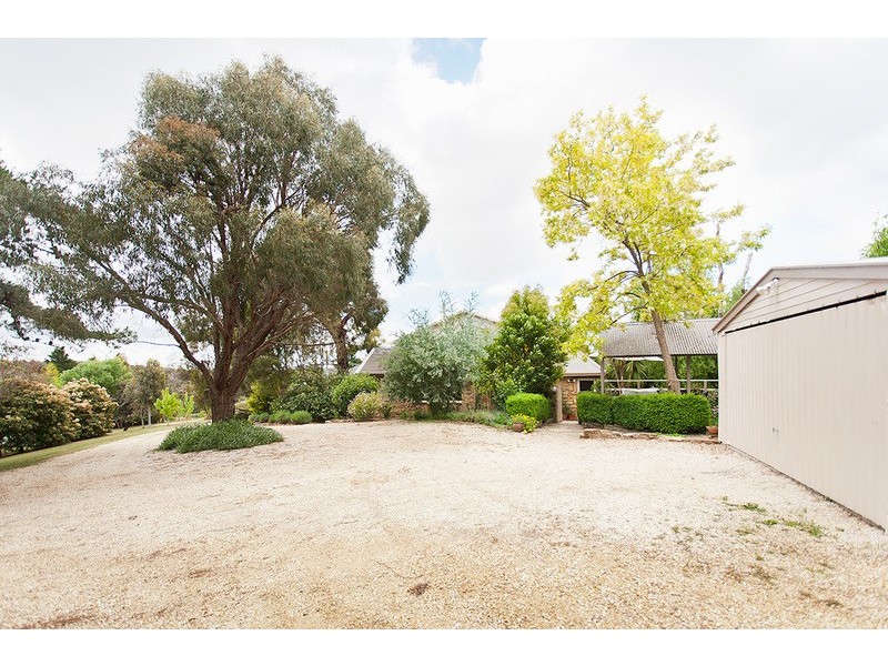 4 Prior Street, Chewton VIC 3451