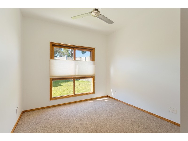 2/2 Murphy Street, Castlemaine VIC 3450