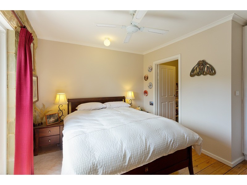 42 Elizabeth Street, Campbells Creek VIC 3451