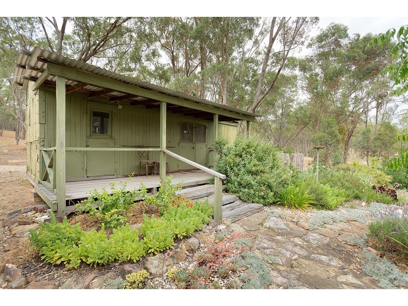 69 Pound Lane, Guildford VIC 3451