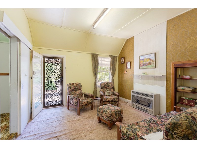 2 Greenhill Place, Castlemaine VIC 3450