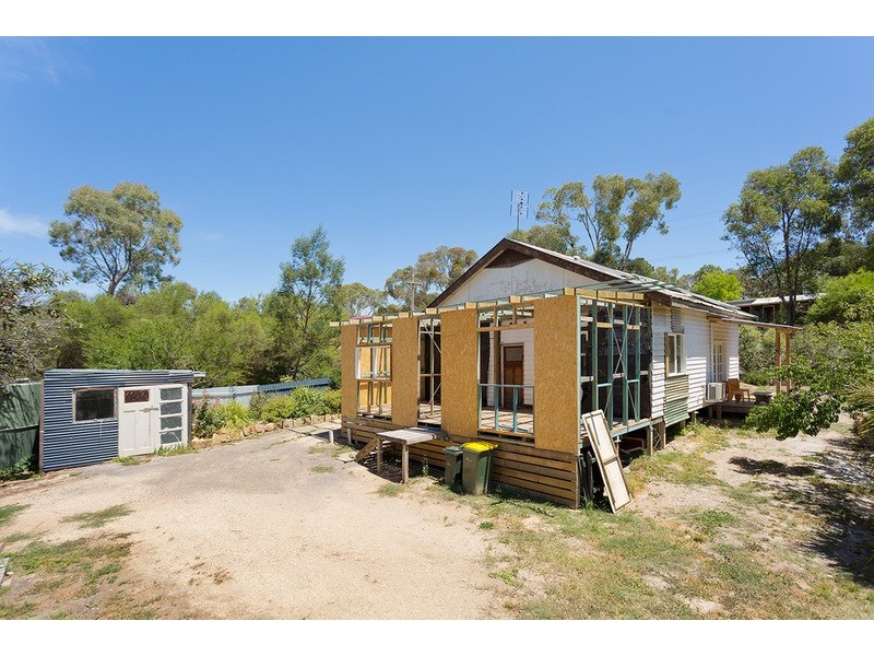 46 Adelaide Street, Chewton VIC 3451