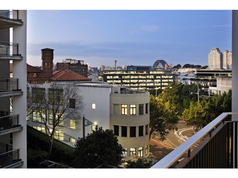 402/2 Jones Bay Road, Pyrmont NSW 2009