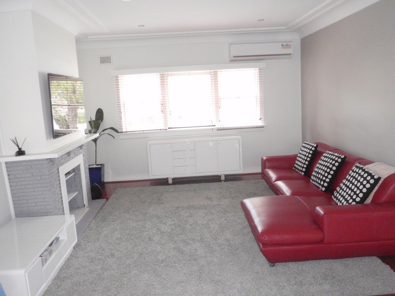 18 Fletcher Street, Northmead NSW 2152