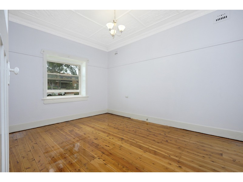 67 Leylands Parade, Belmore NSW 2192