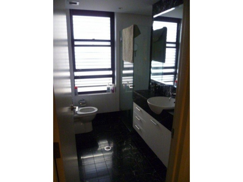 24 Point Street, Pyrmont NSW 2009