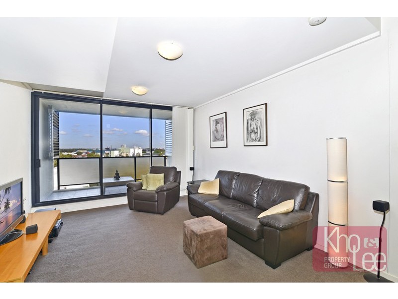 2  Mandible  Street, Alexandria NSW 2015